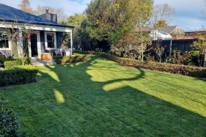 Lawn and Garden Services Franchise for Sale Christchurch