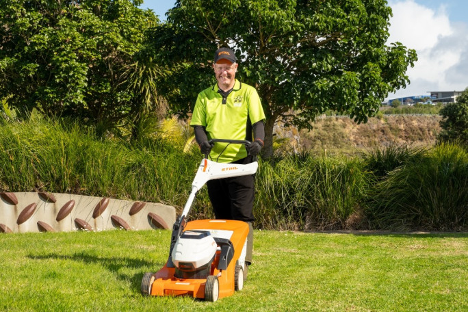 Lawn and Garden Services Franchise for Sale Hamilton
